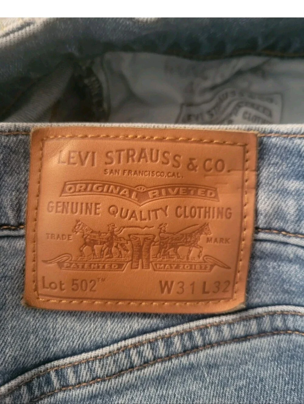 Levis Premium Denim 502 Tapered Jeans Medium Wash 31x32 Big E Low Rise Mens New
